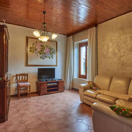 Holiday Home Pina & Rosy-2 By Interhome ปอร์เลซซา ภายนอก รูปภาพ